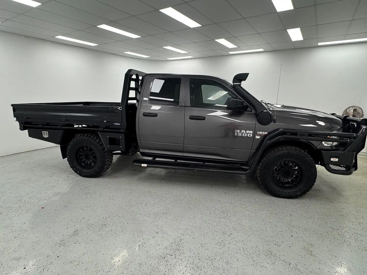 2022 RAM 1500 Gallery Image 2