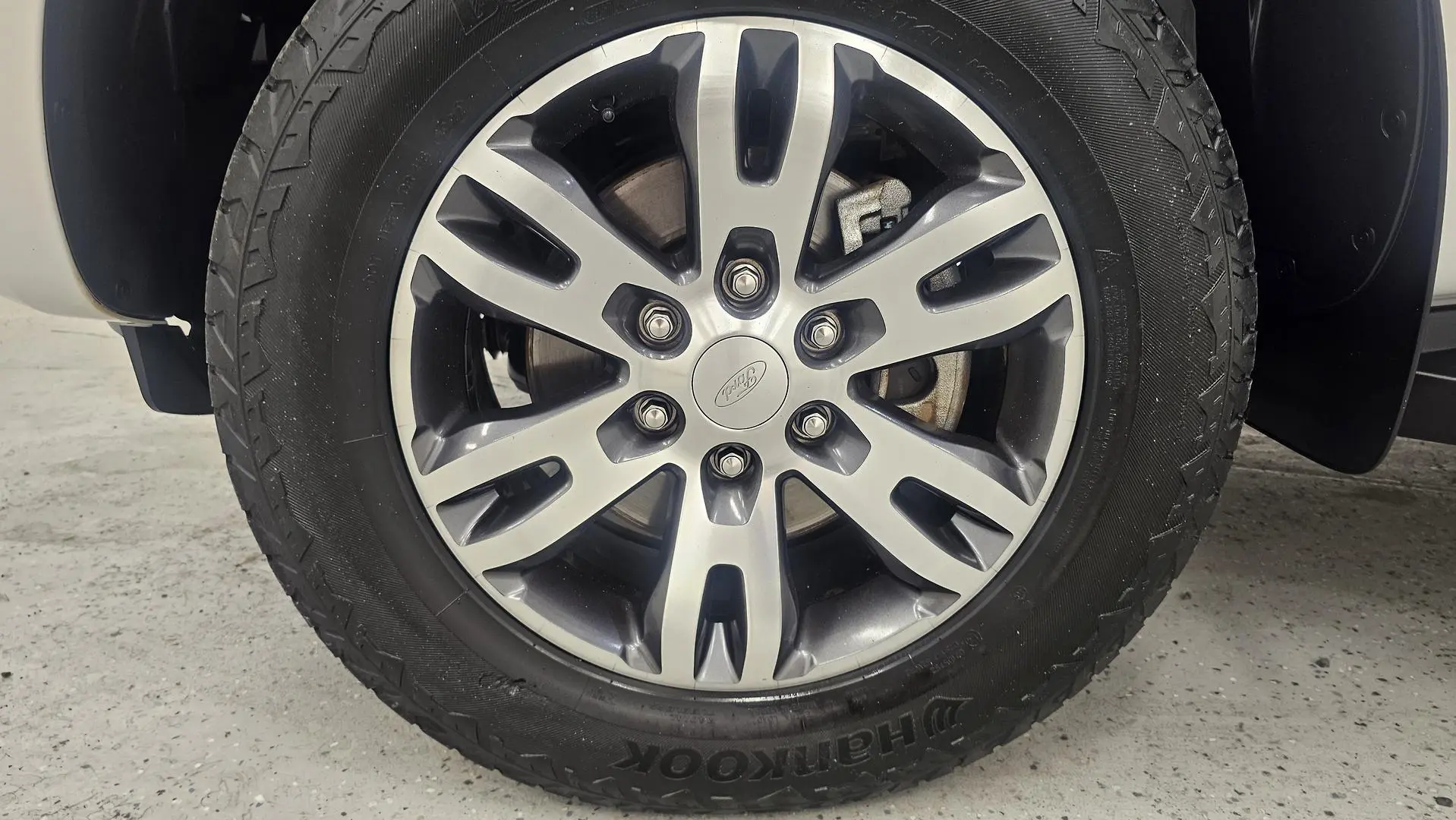 2022 Ford Everest Gallery Image 9