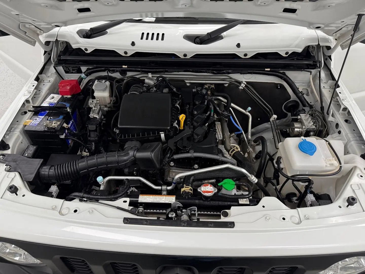 2023 Suzuki Jimny Gallery Image 19