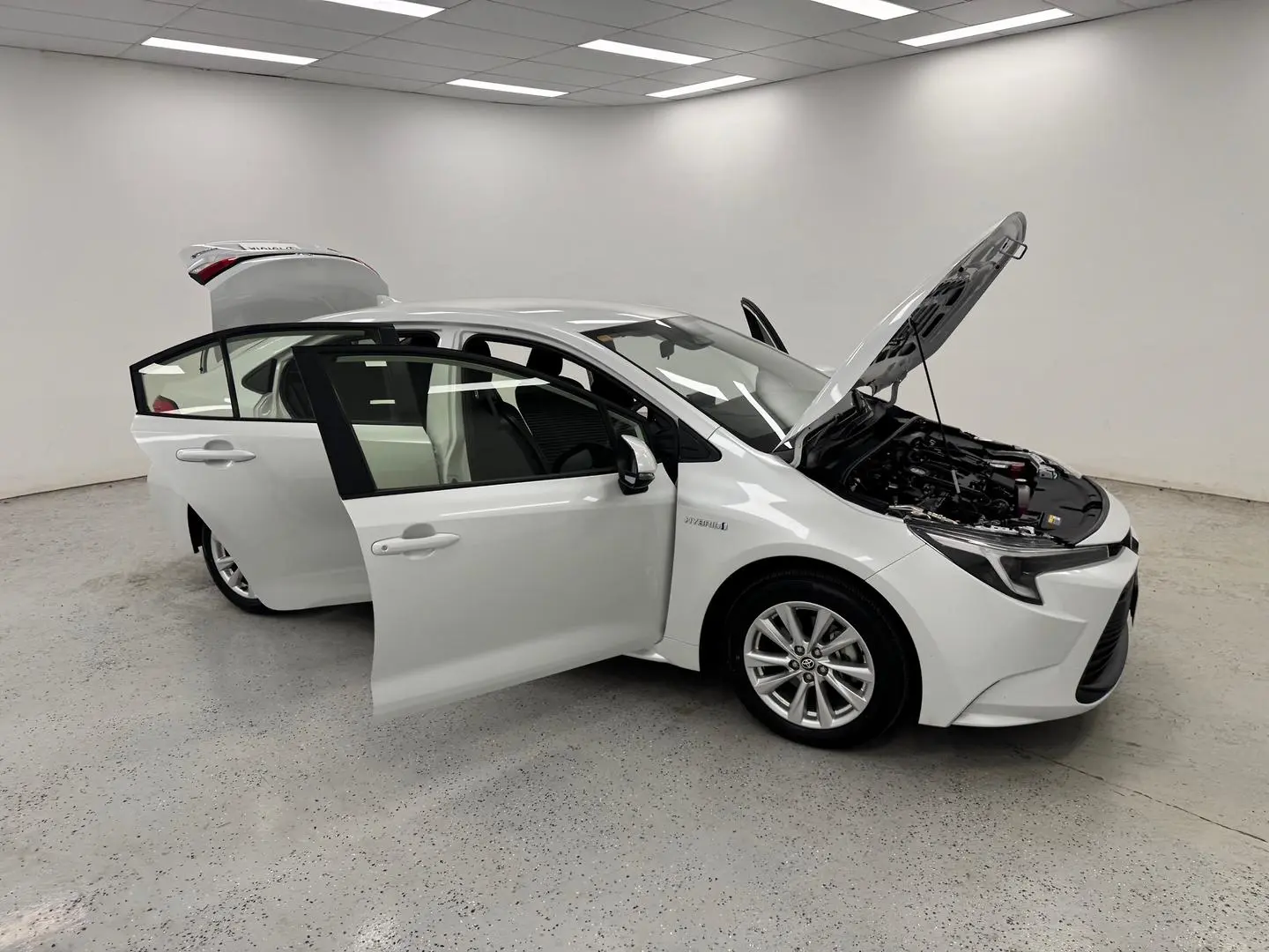 2023 Toyota Corolla Gallery Image 8