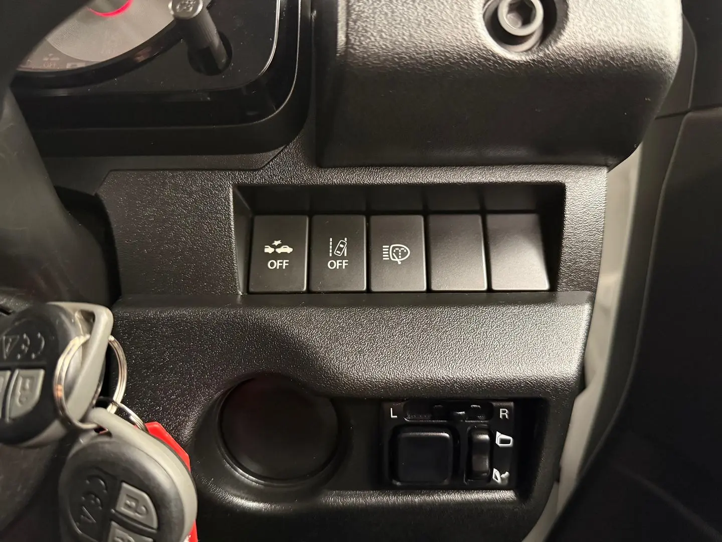 2023 Suzuki Jimny Gallery Image 24