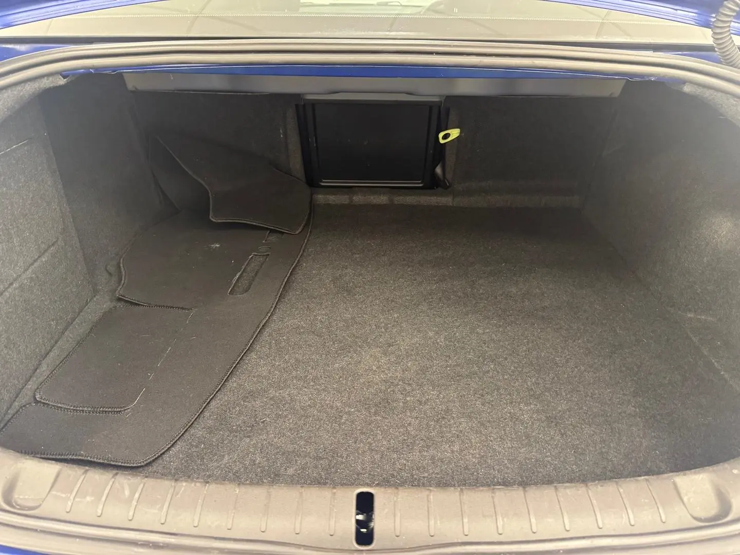 2016 Holden Commodore Gallery Image 28