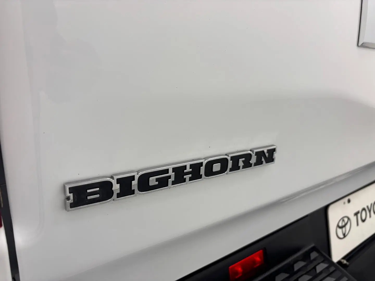 2023 RAM 1500 Gallery Image 17