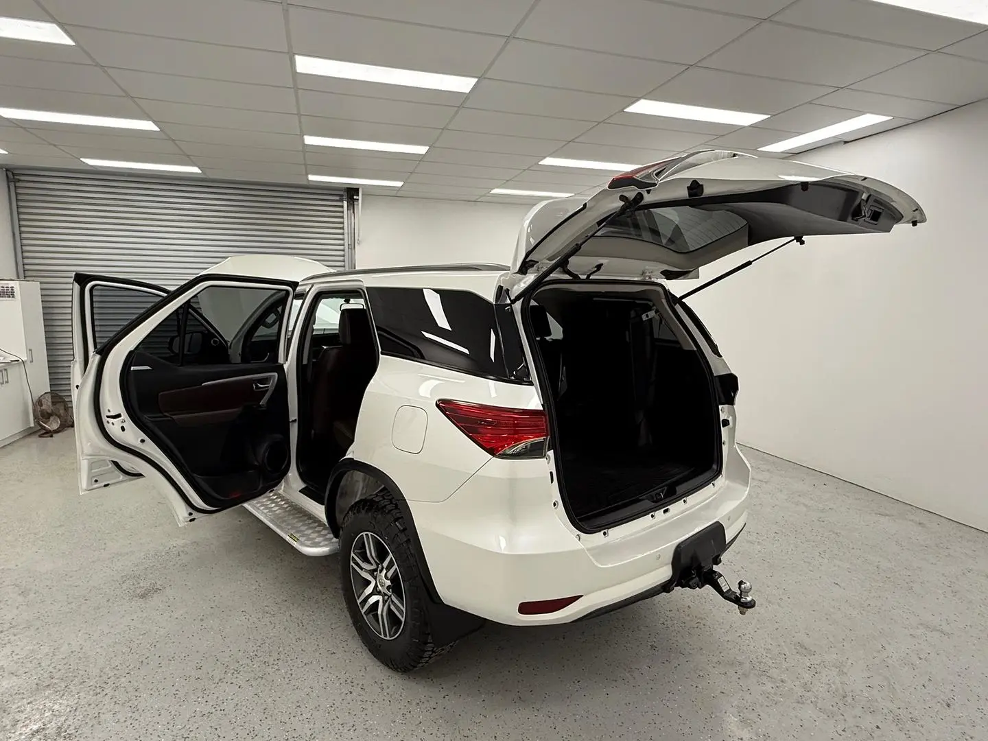 2019 Toyota Fortuner Gallery Image 11