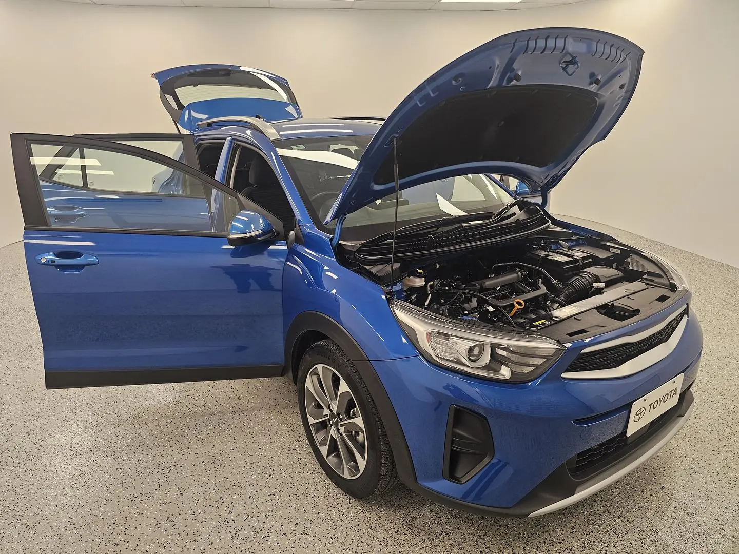 2024 Kia Stonic Gallery Image 24