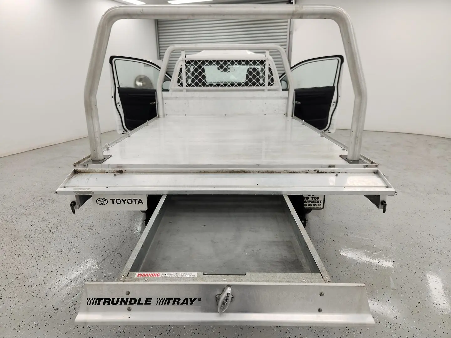 2022 Toyota Hilux Gallery Image 11