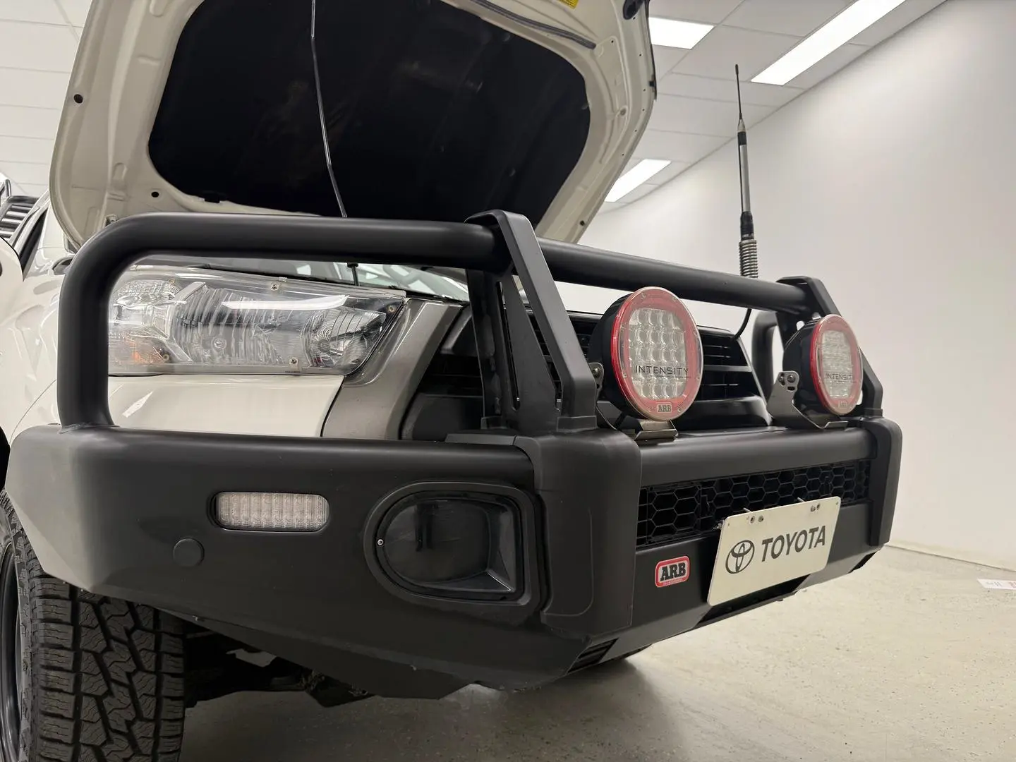 2022 Toyota Hilux Gallery Image 24