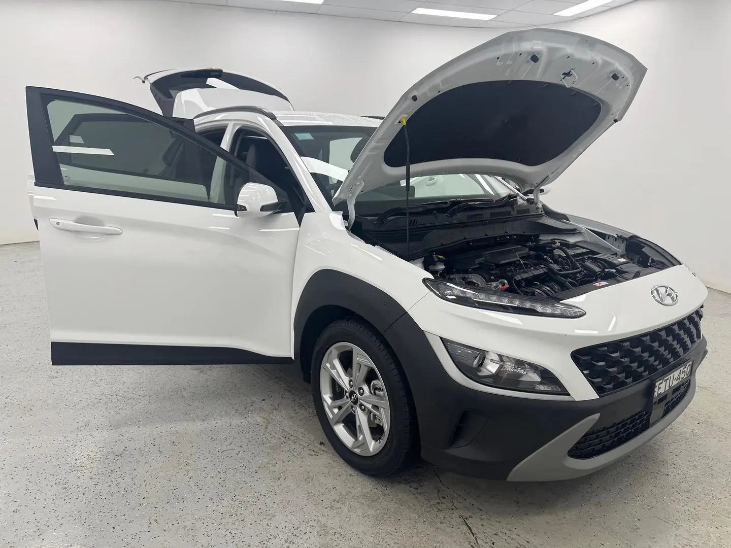 2022 Hyundai Kona Gallery Image 7