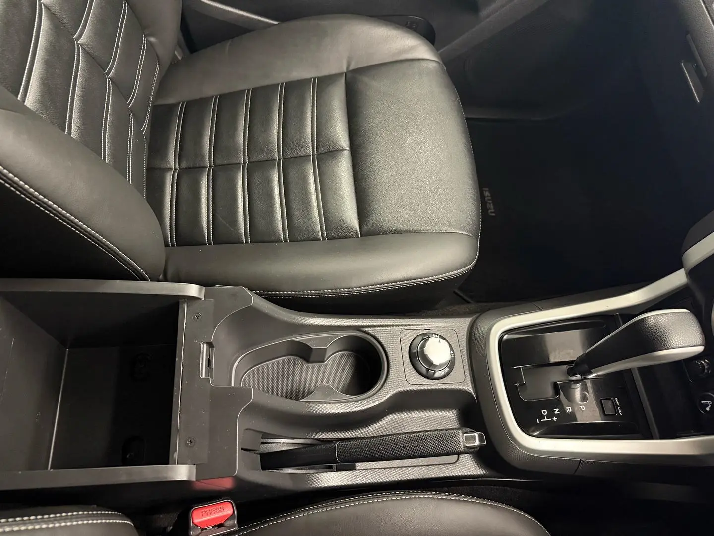 2020 Isuzu MU-X Gallery Image 26