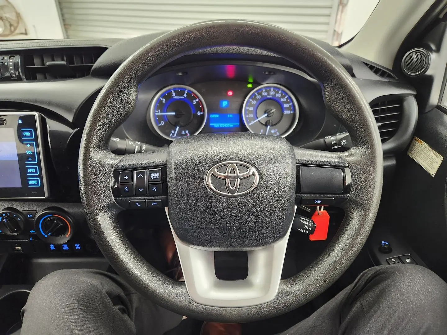 2018 Toyota Hilux Gallery Image 23
