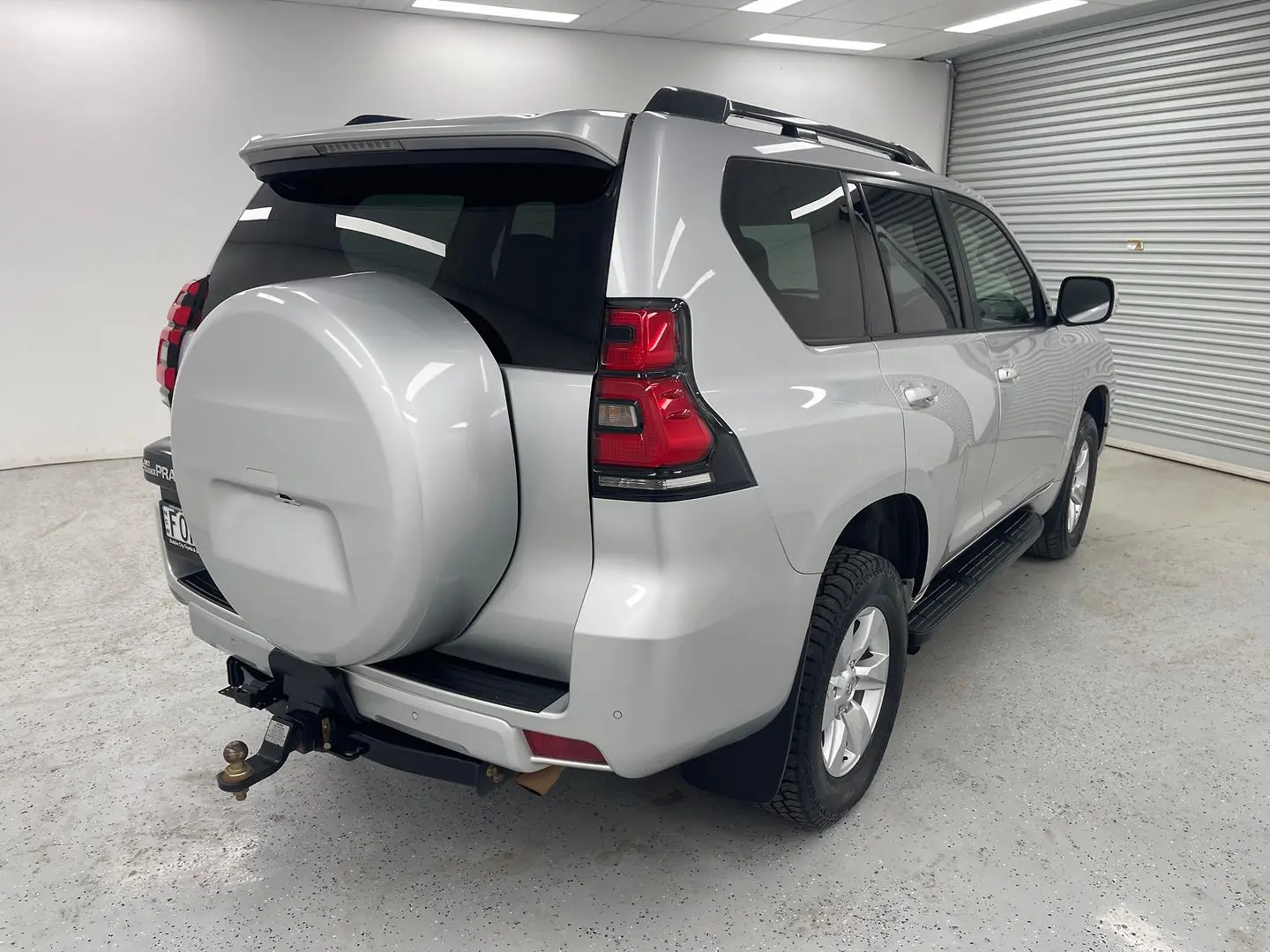 2017 Toyota Landcruiser Prado Gallery Image 3