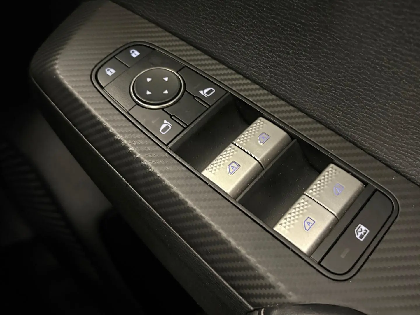 2022 Mitsubishi Outlander Gallery Image 31