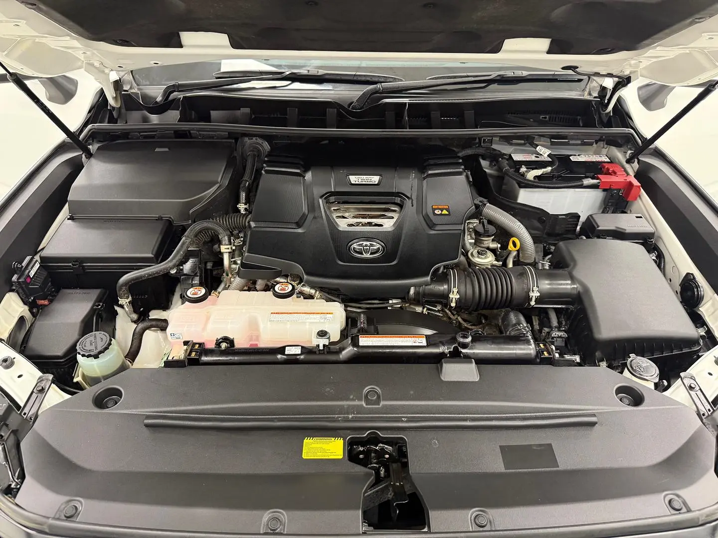 2024 Toyota Landcruiser Gallery Image 24