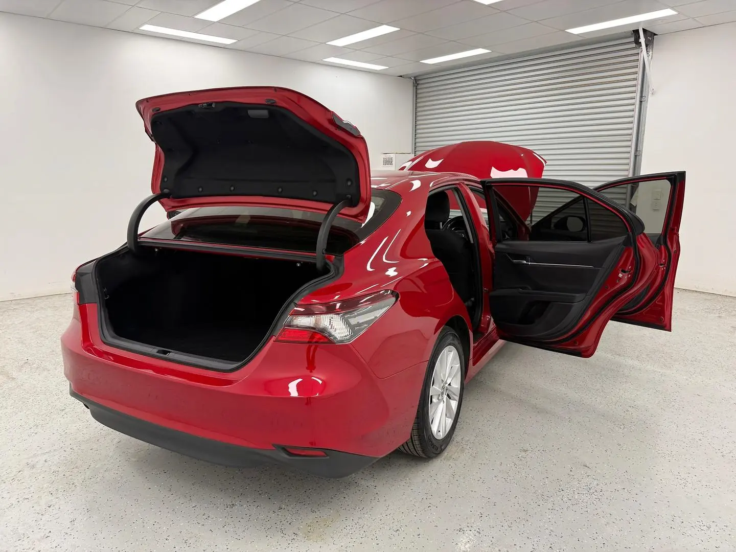 2022 Toyota Camry Gallery Image 13