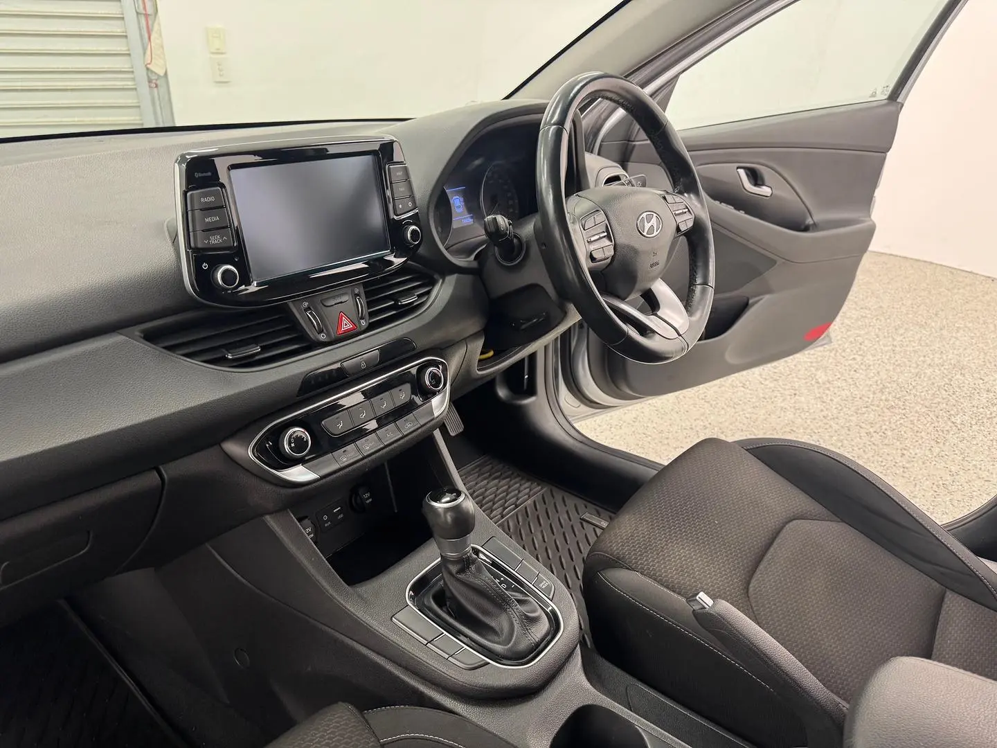 2019 Hyundai i30 Gallery Image 29