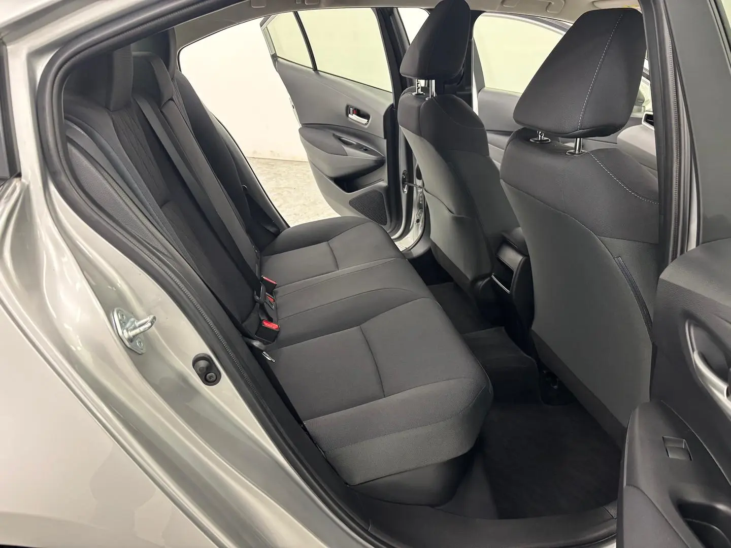 2020 Toyota Corolla Gallery Image 21