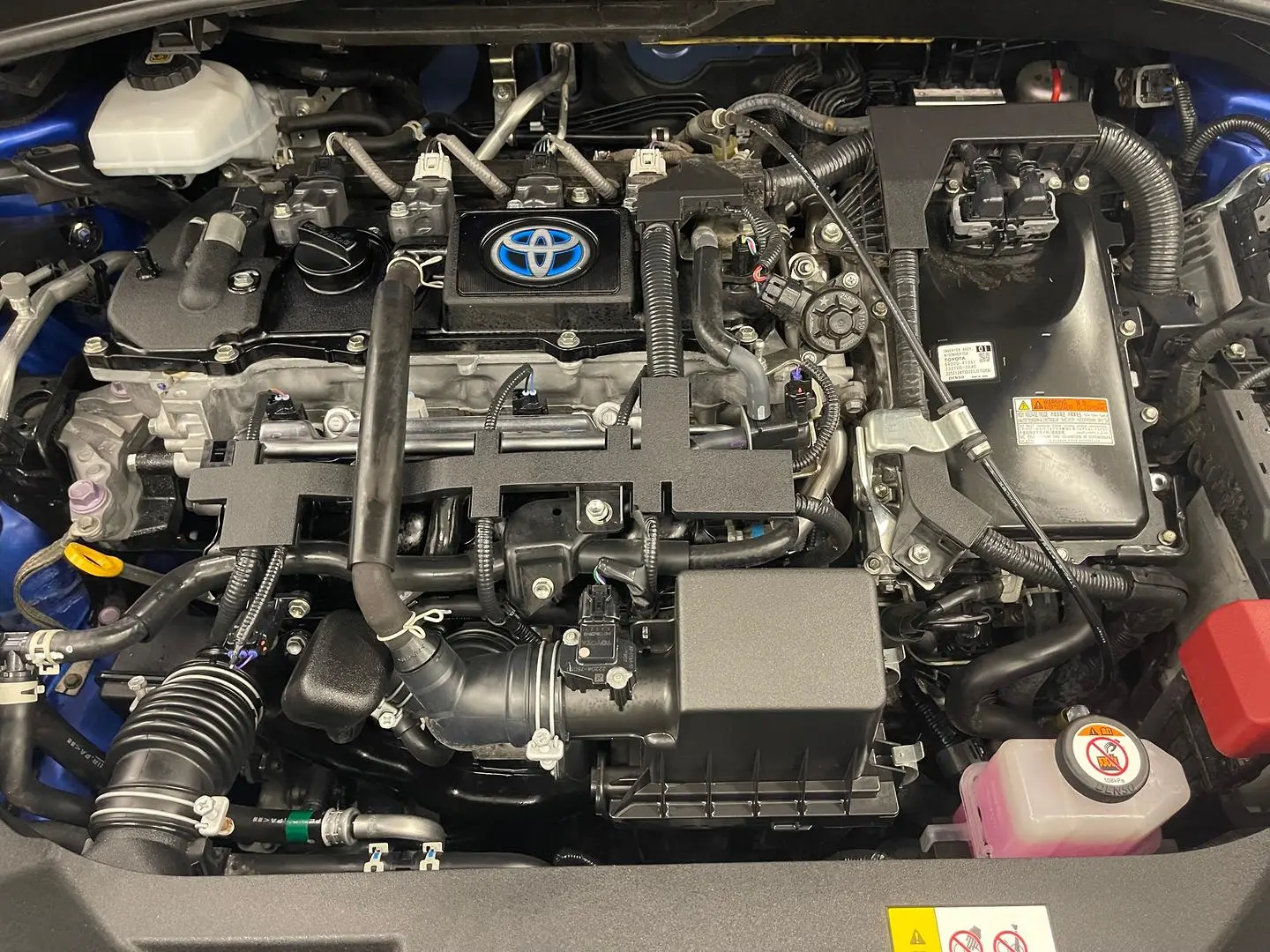 2021 Toyota C-HR Gallery Image 15