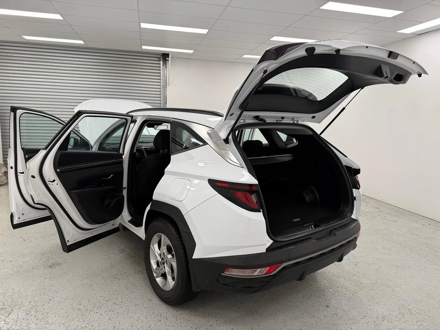 2023 Hyundai Tucson Gallery Image 13
