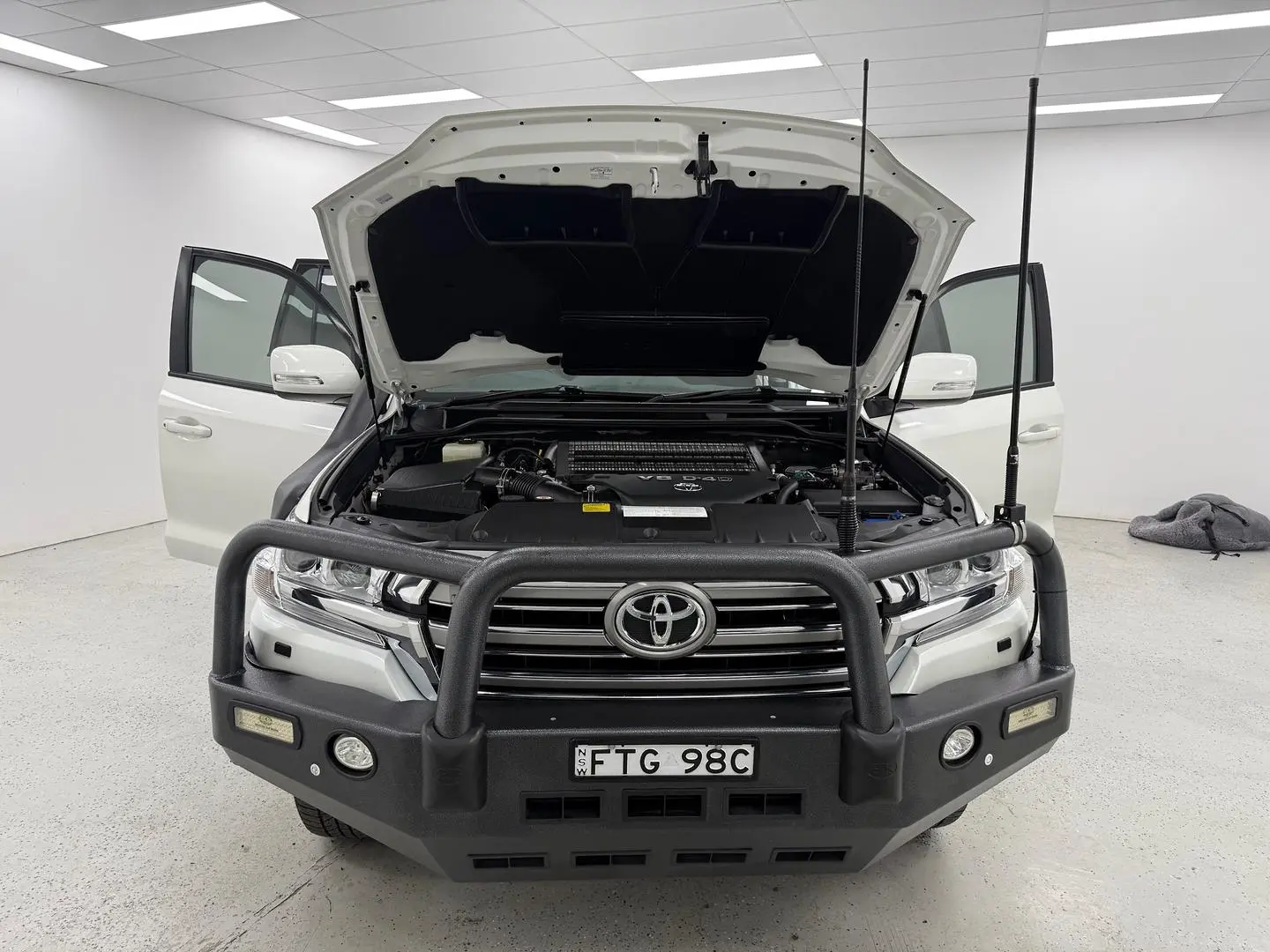 2021 Toyota Landcruiser Gallery Image 21