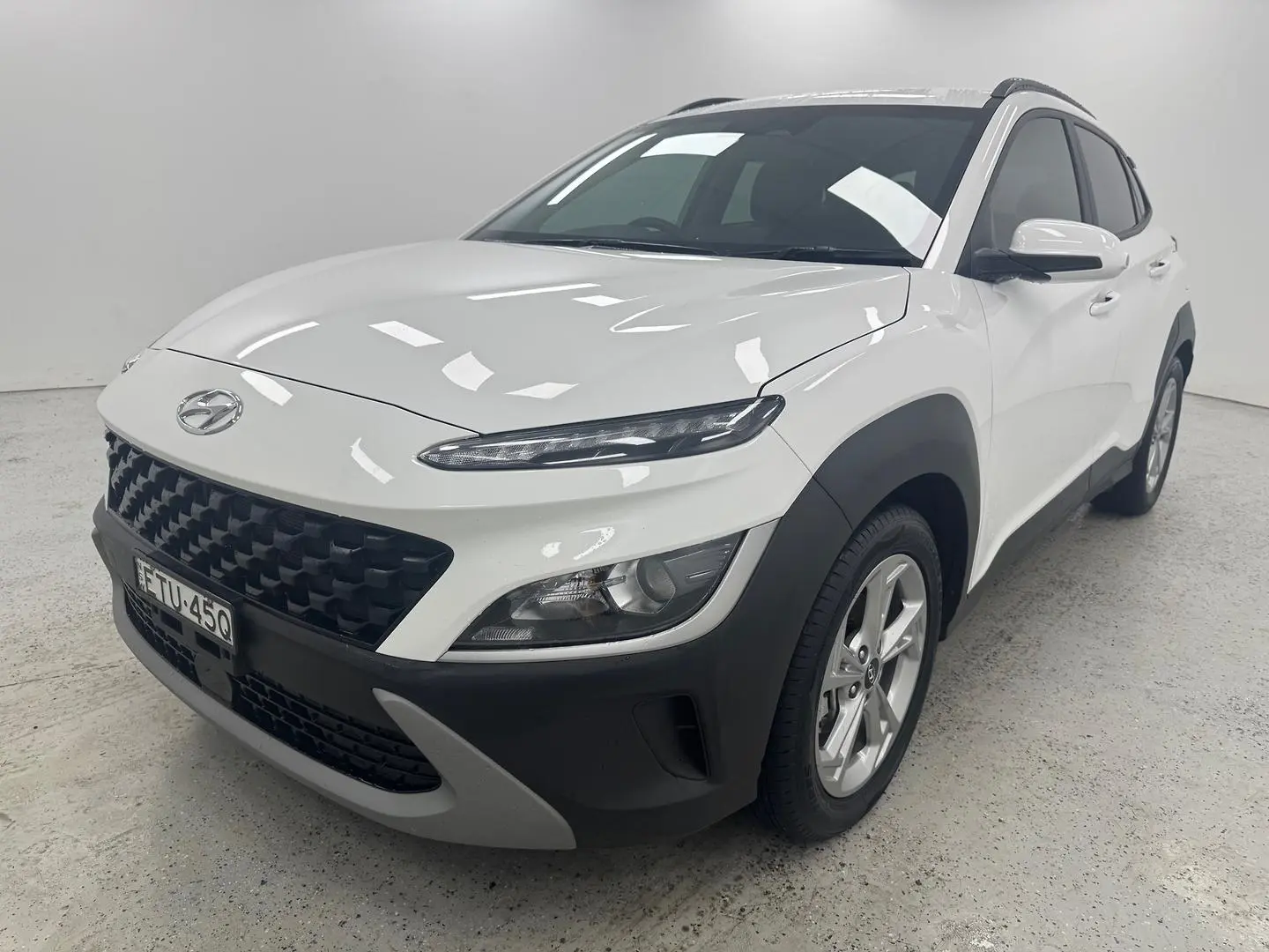 2022 Hyundai Kona Gallery Image 6