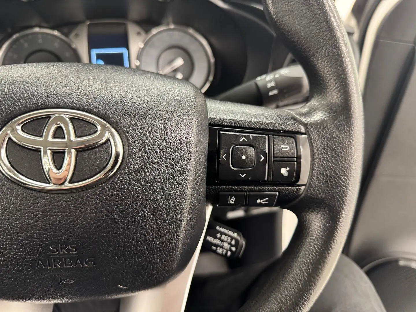 2023 Toyota Hilux Gallery Image 18