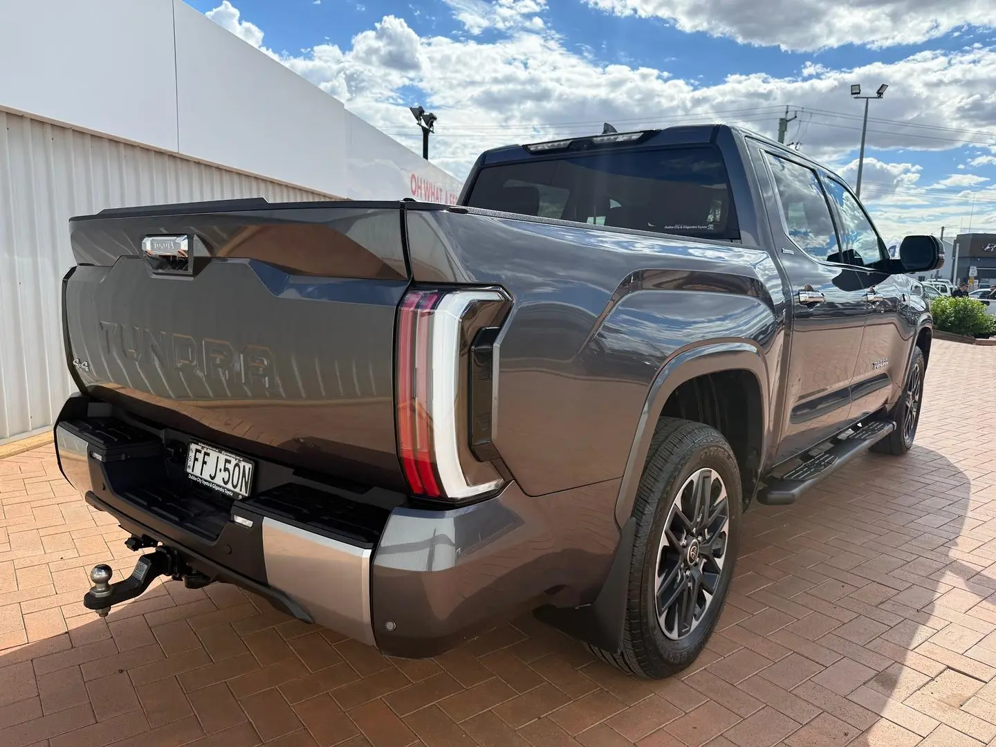 2024 Toyota Tundra Gallery Image 3