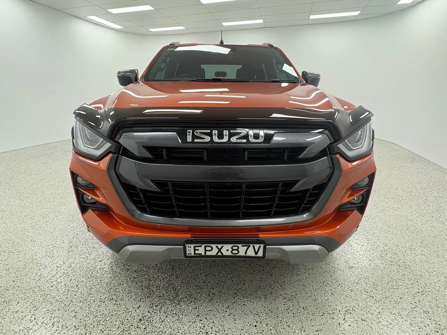 2021 Isuzu D-MAX Gallery Image 8