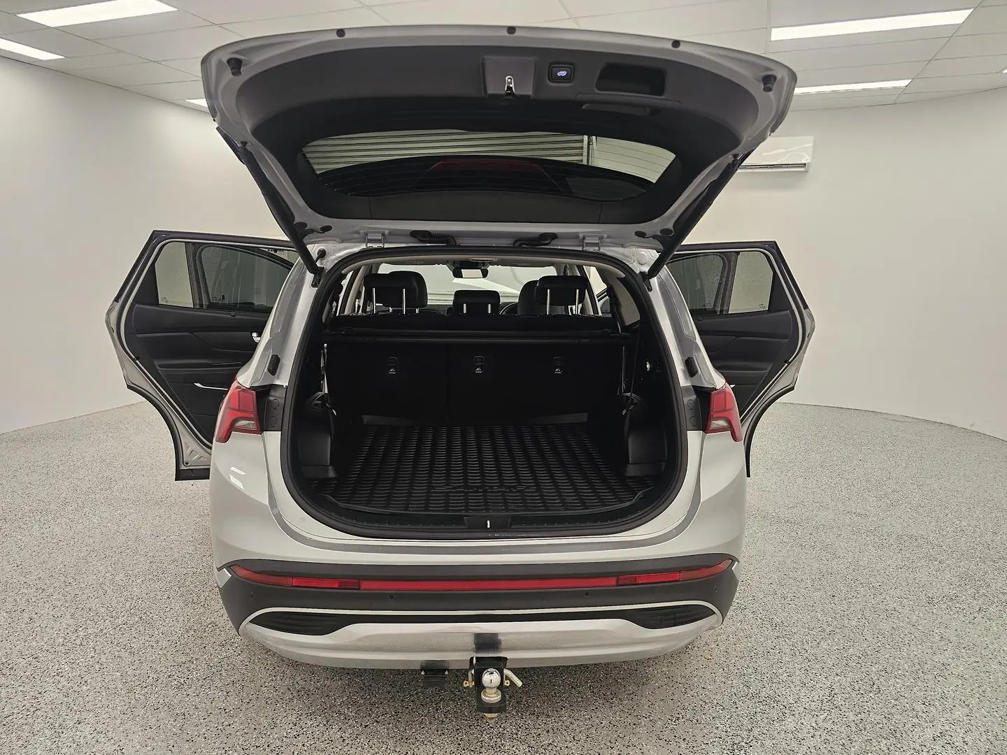 2022 Hyundai Santa Fe Gallery Image 17