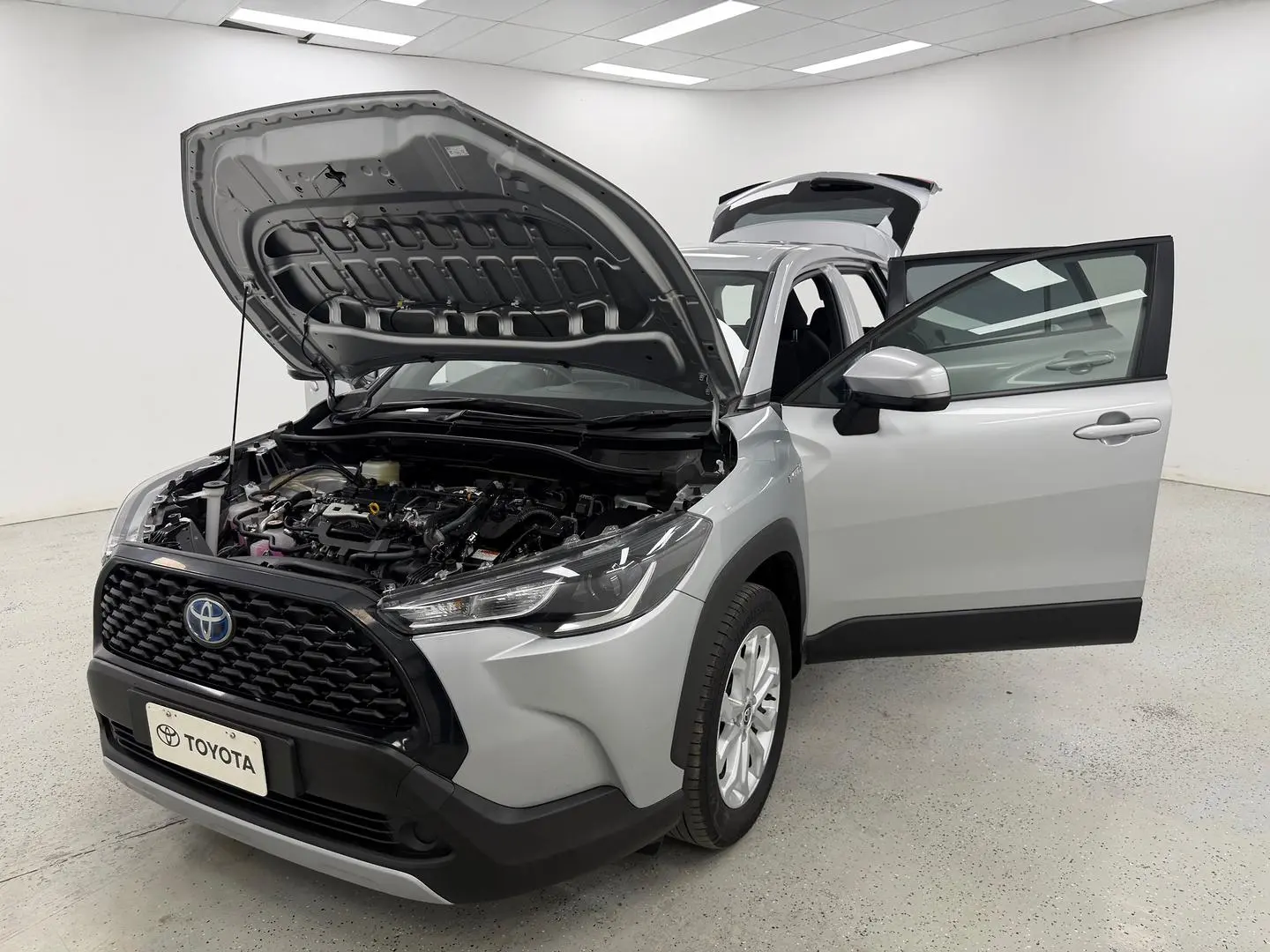 2023 Toyota Corolla Cross Gallery Image 12