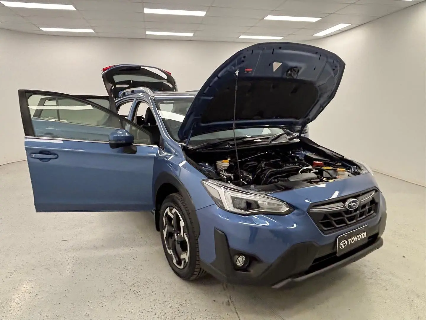 2022 Subaru XV Gallery Image 8