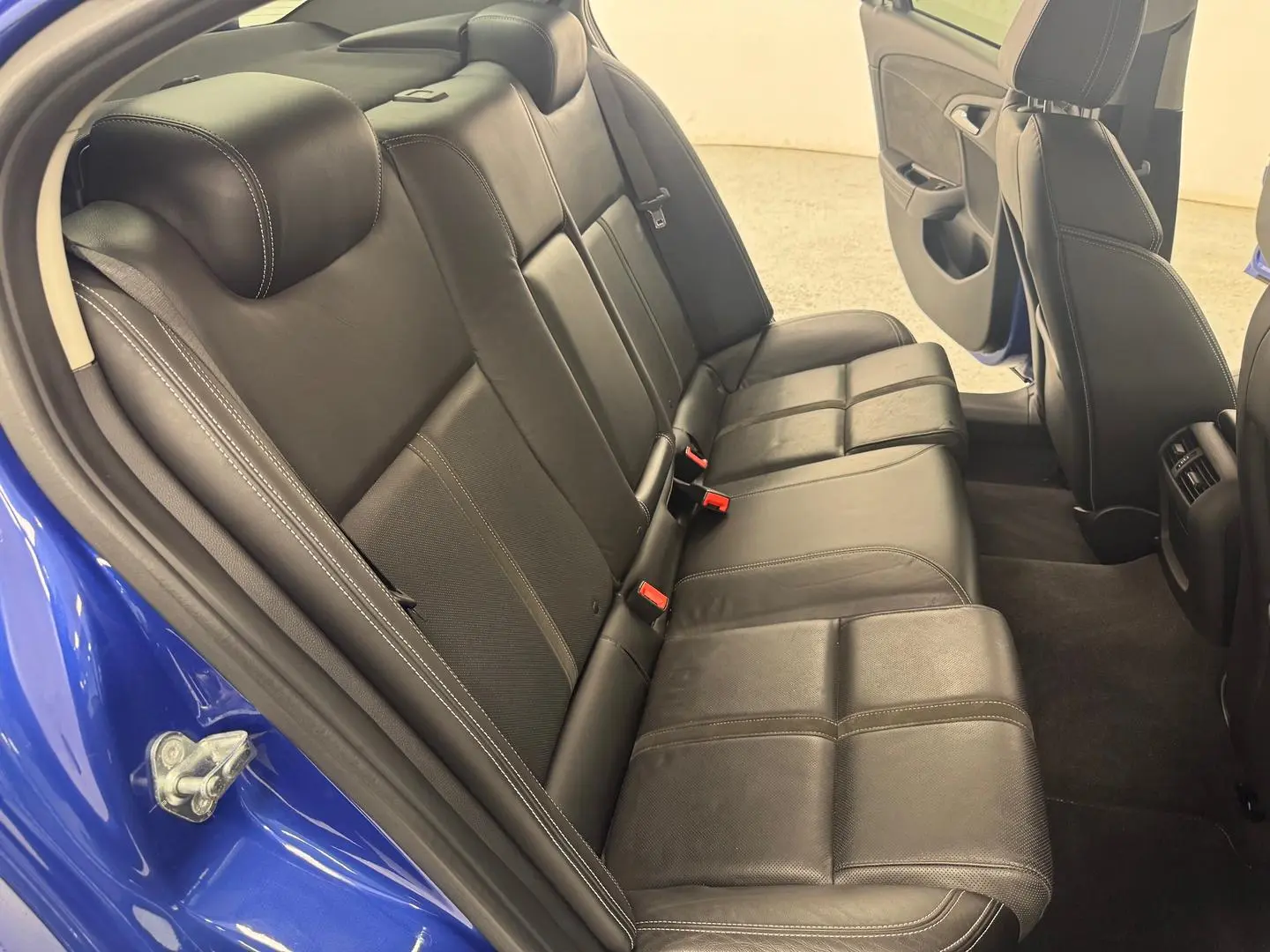 2016 Holden Commodore Gallery Image 27