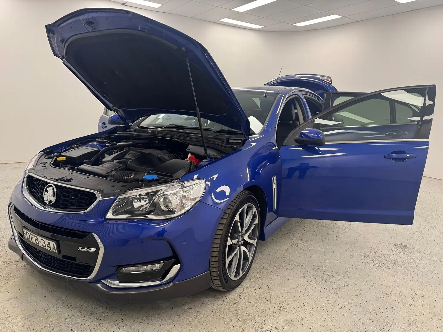 2016 Holden Commodore Gallery Image 12