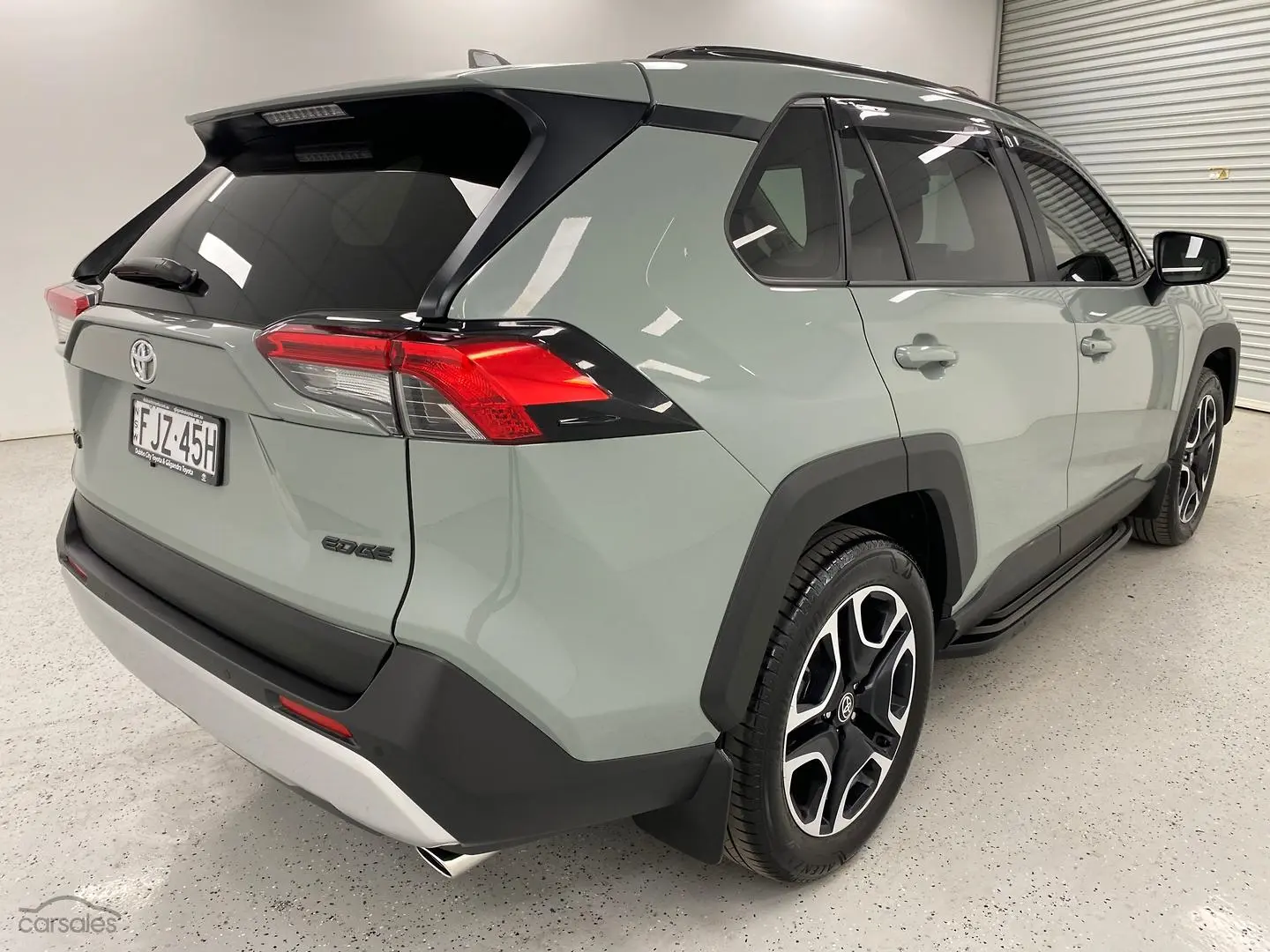 2021 Toyota RAV4 Image 3