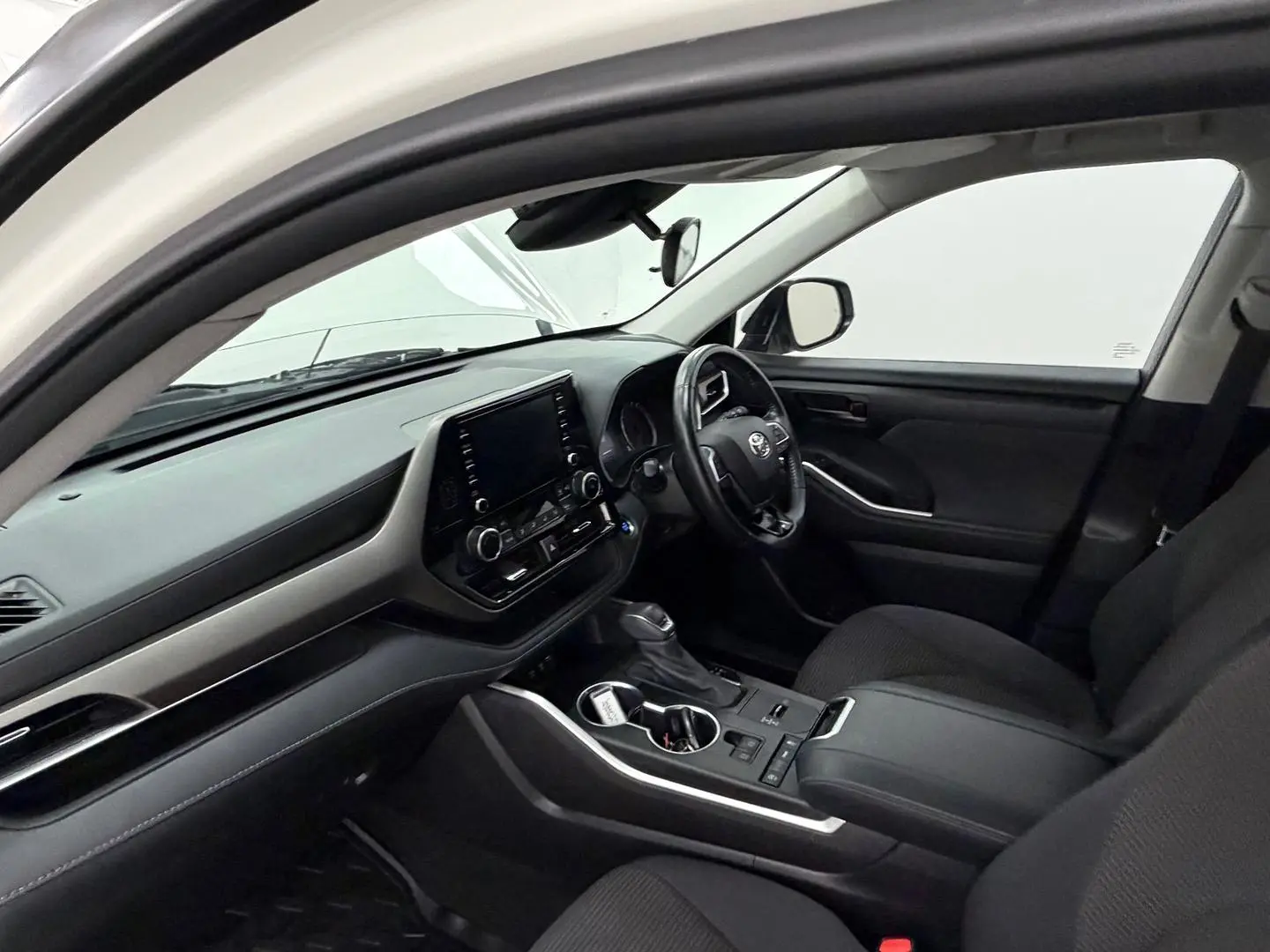 2021 Toyota Kluger Gallery Image 26