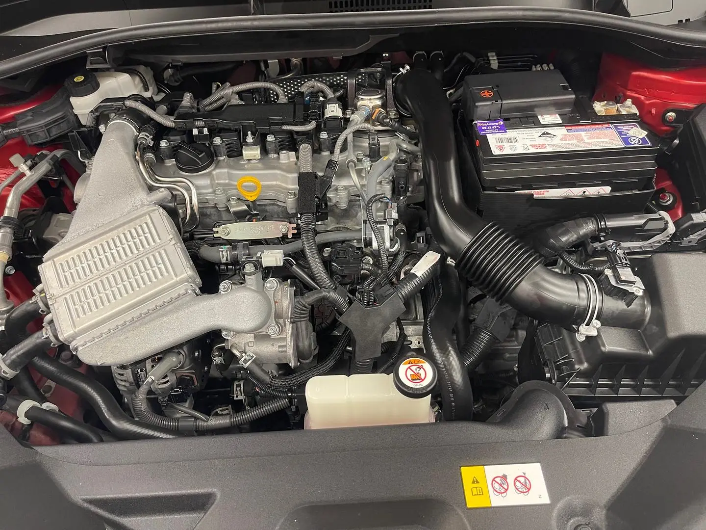 2020 Toyota C-HR Gallery Image 16