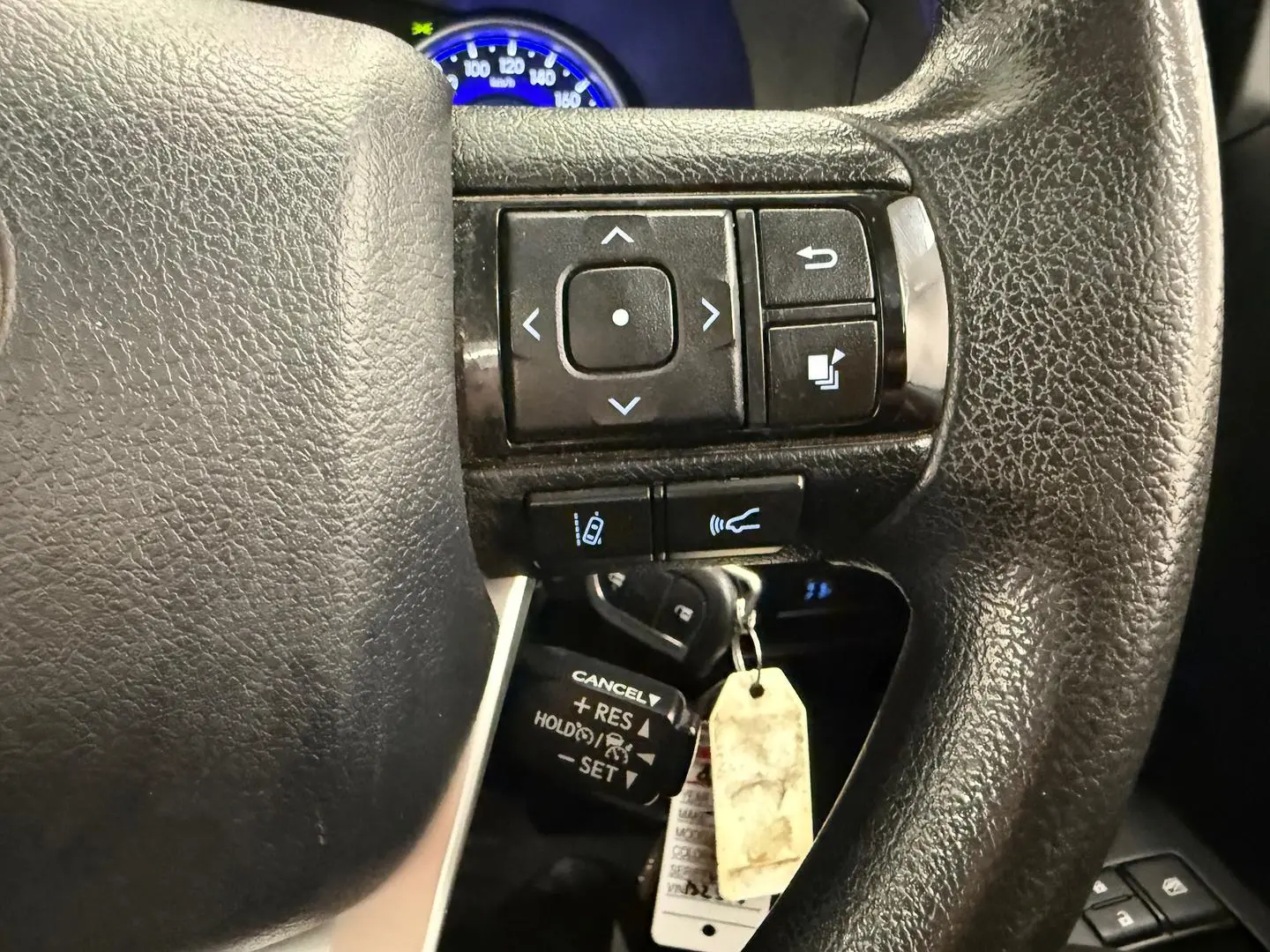 2020 Toyota Hilux Gallery Image 25