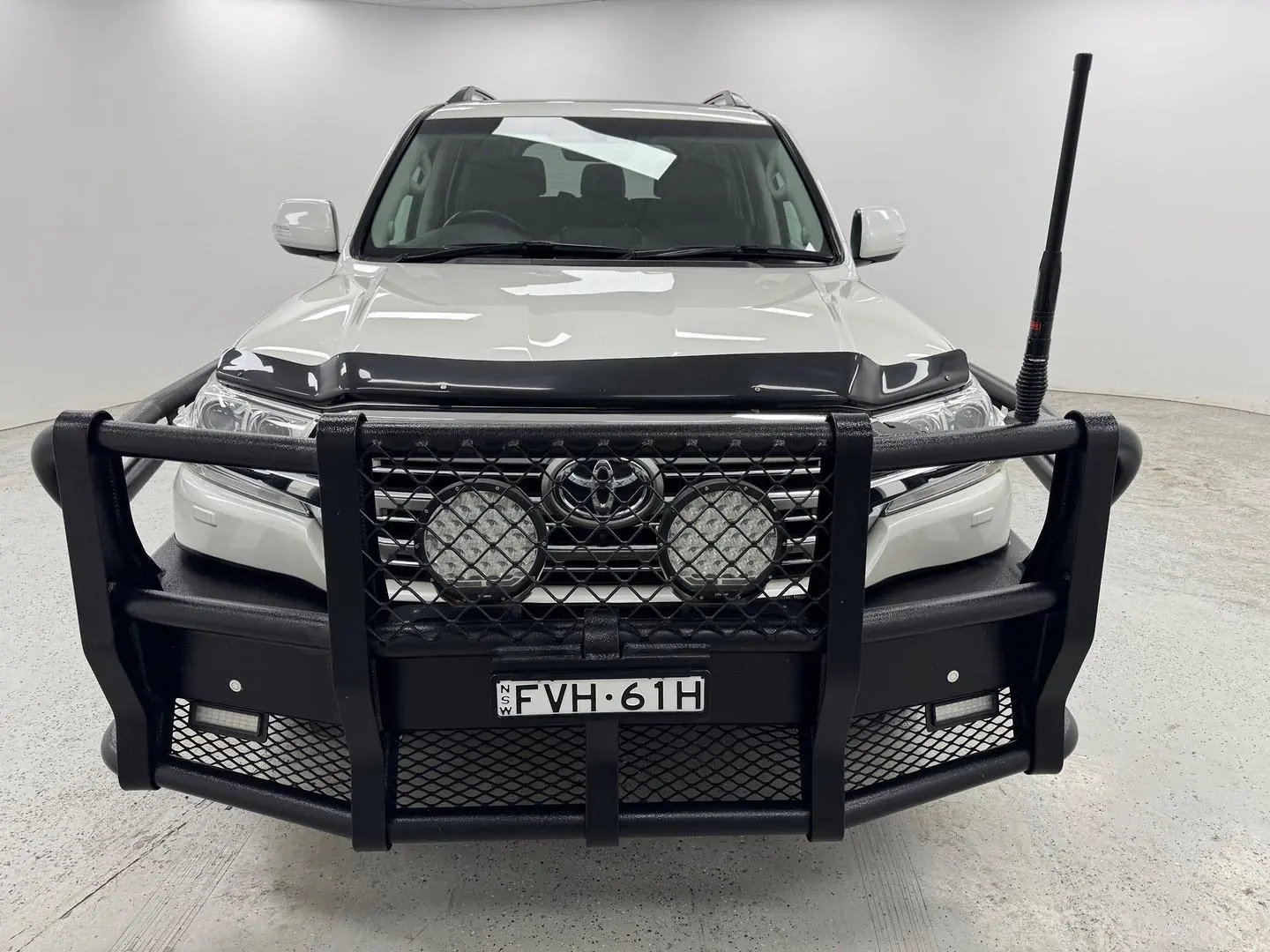 2020 Toyota Landcruiser Gallery Image 8