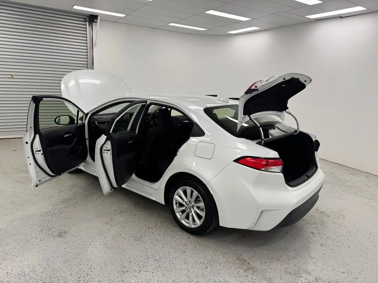 2023 Toyota Corolla Gallery Image 10