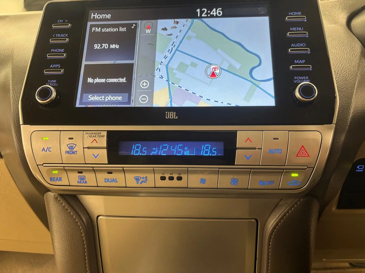 2023 Toyota Landcruiser Prado Gallery Image 33