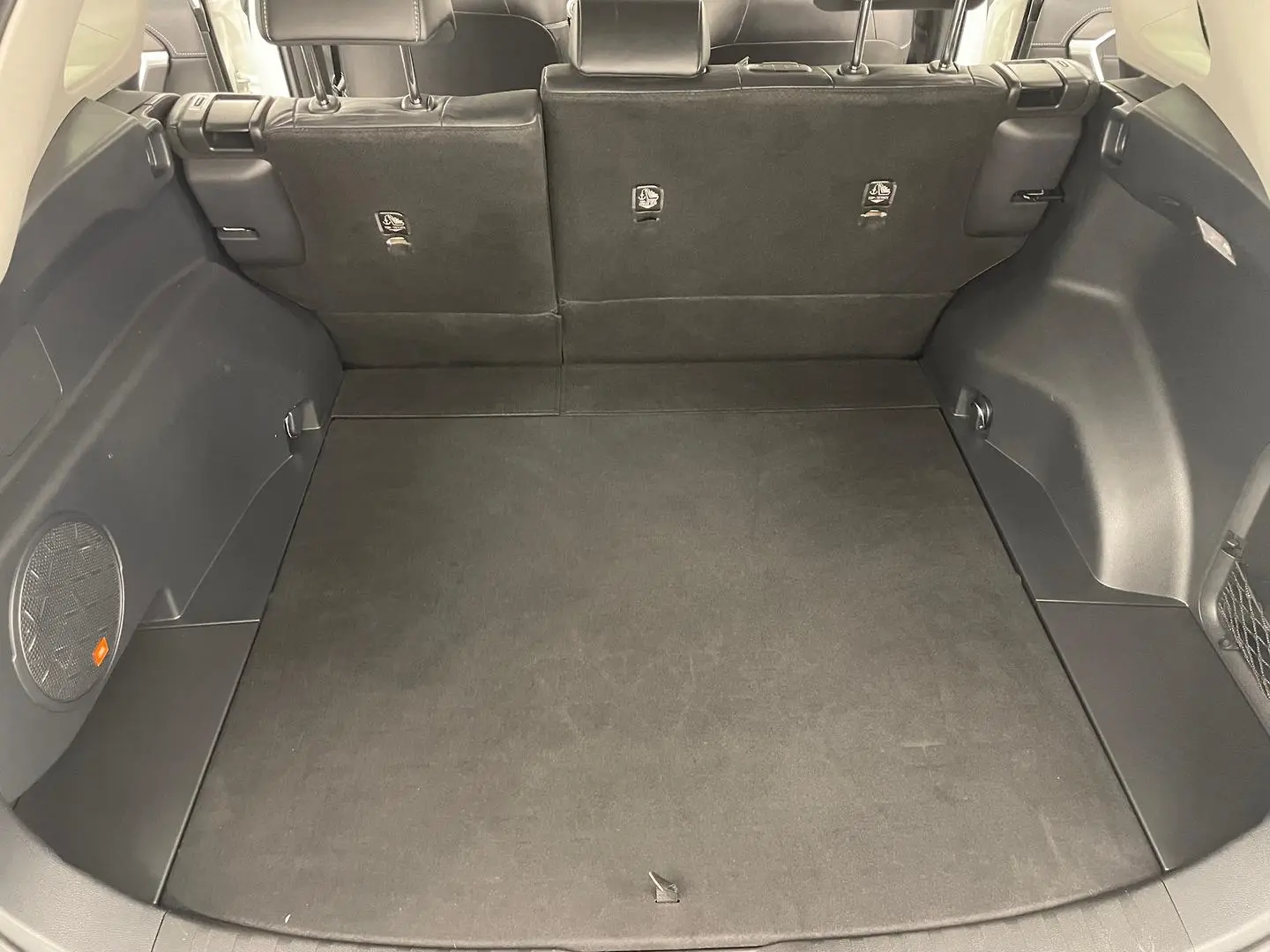 2020 Toyota RAV4 Gallery Image 20