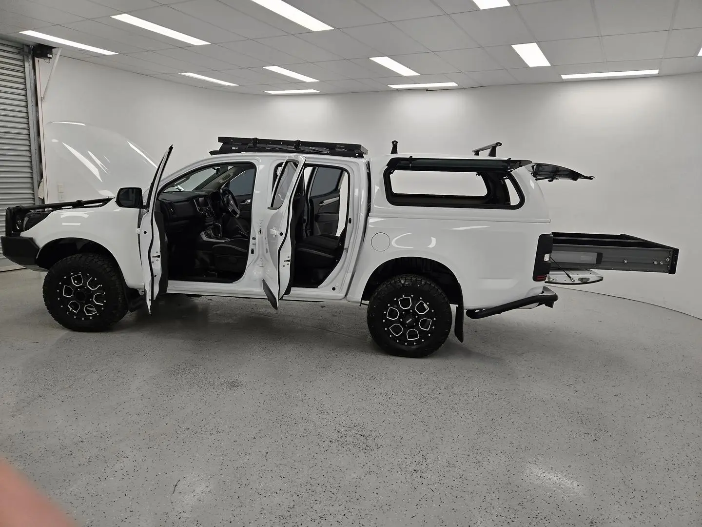 2017 Holden Colorado Image 12