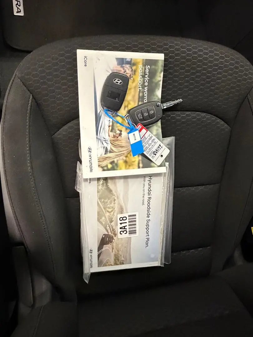 2019 Hyundai Elantra Gallery Image 31