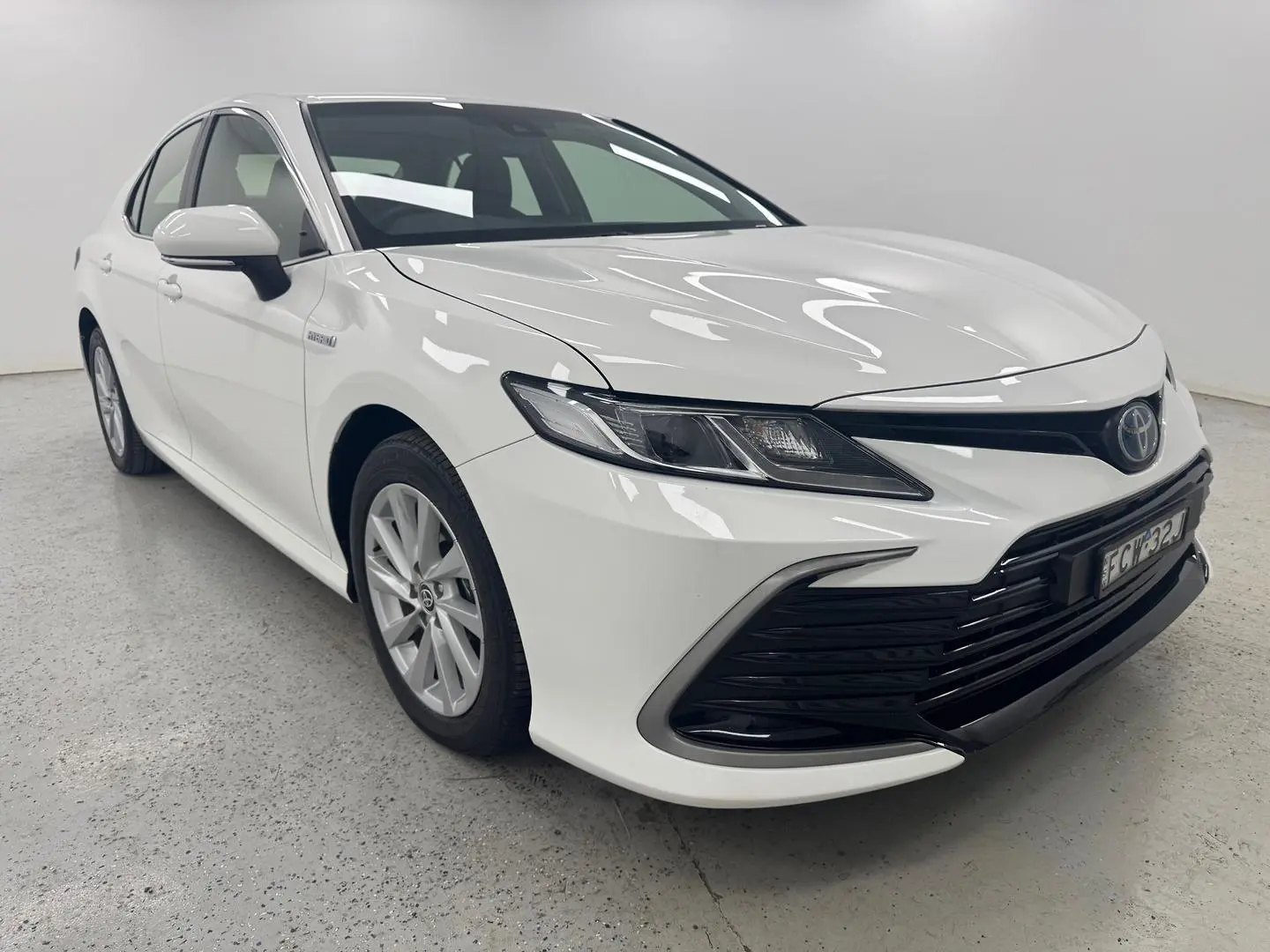 2023 Toyota Camry Gallery Image 1