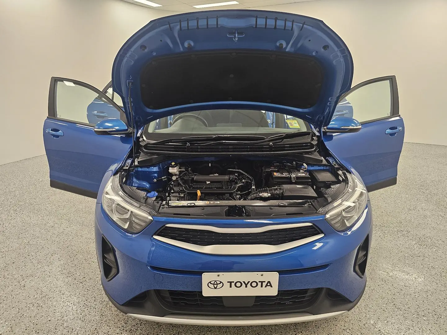 2024 Kia Stonic Gallery Image 25