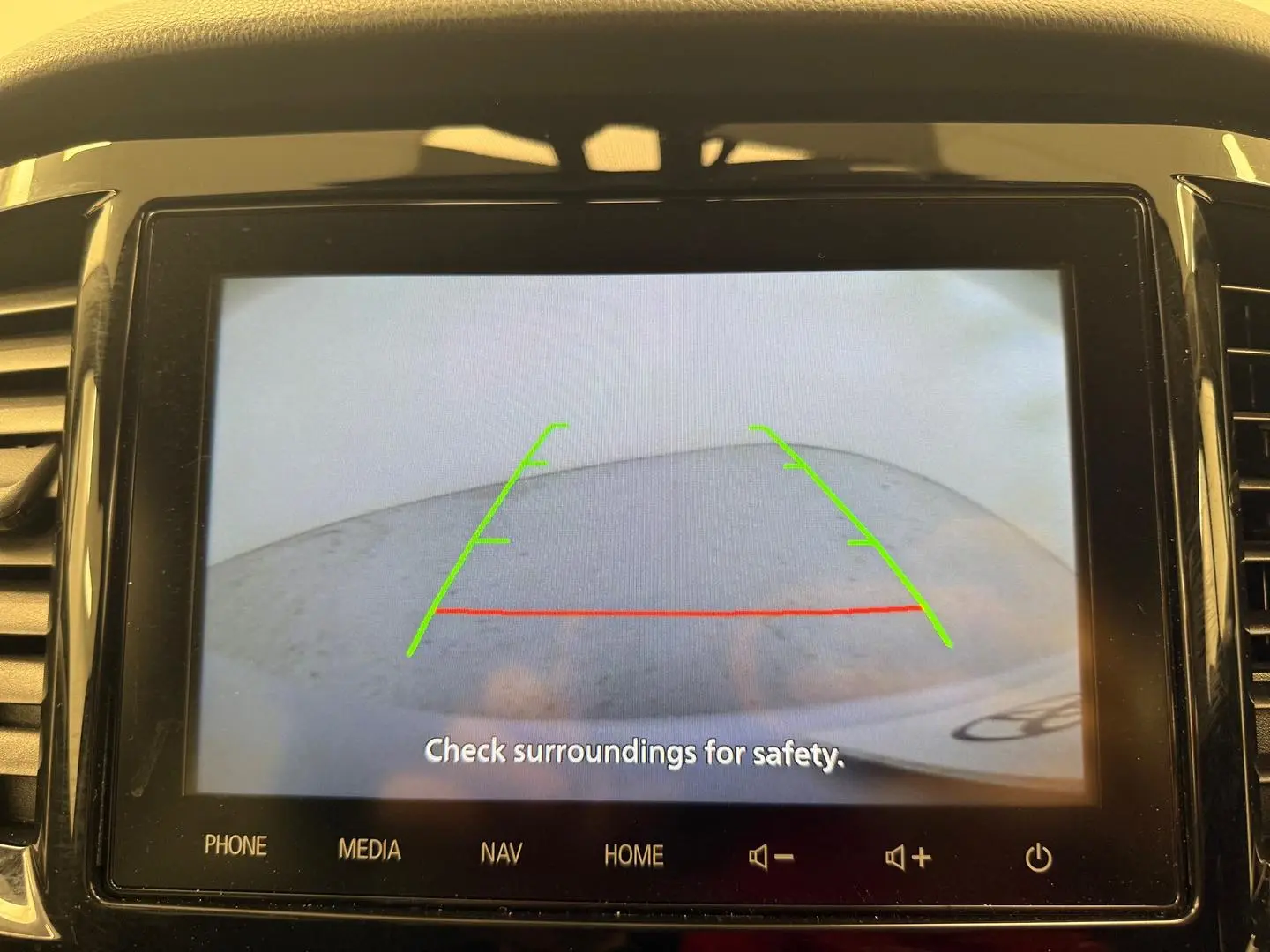 2023 Mitsubishi Pajero Sport Gallery Image 33