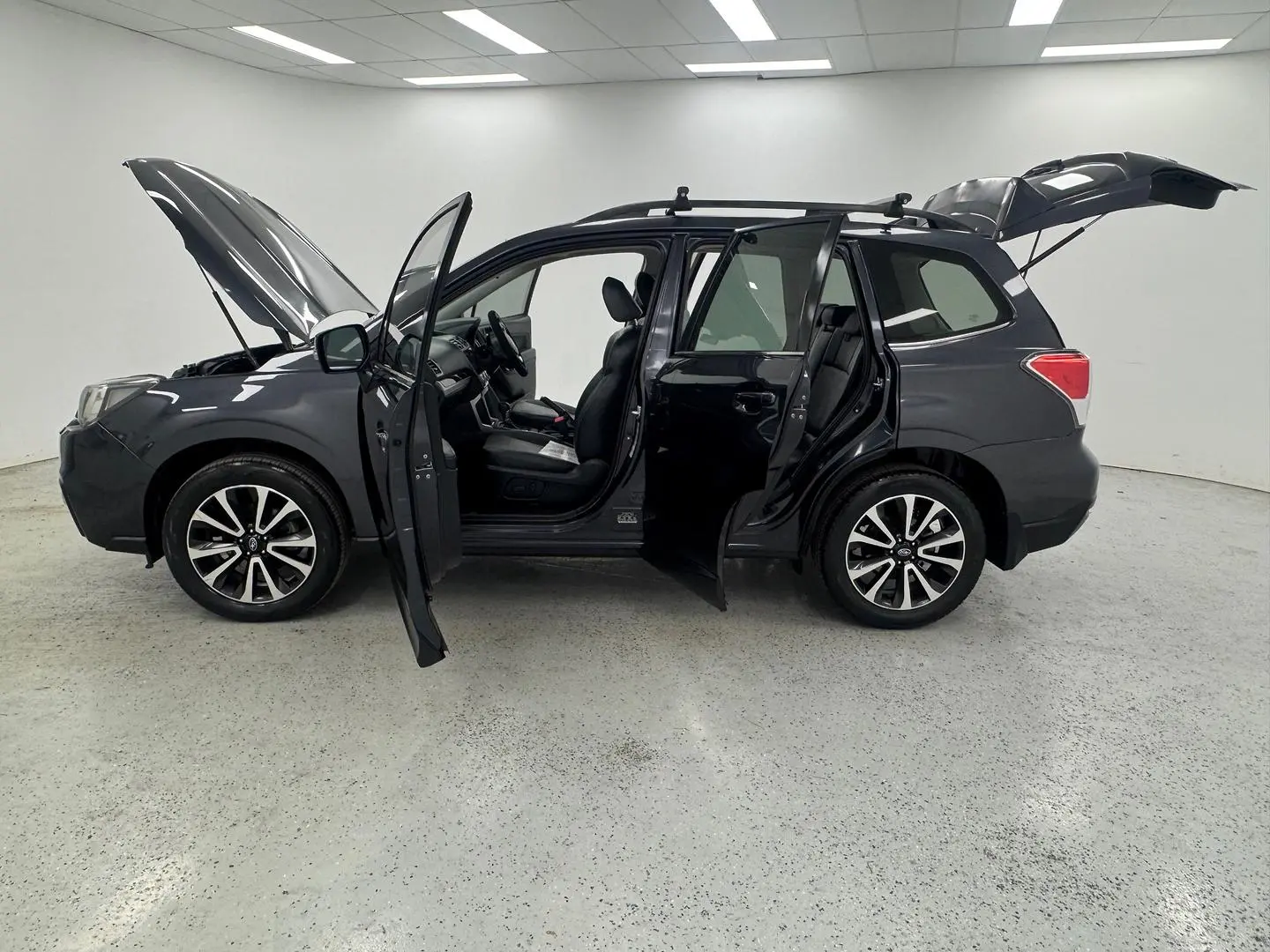 2016 Subaru Forester Gallery Image 11
