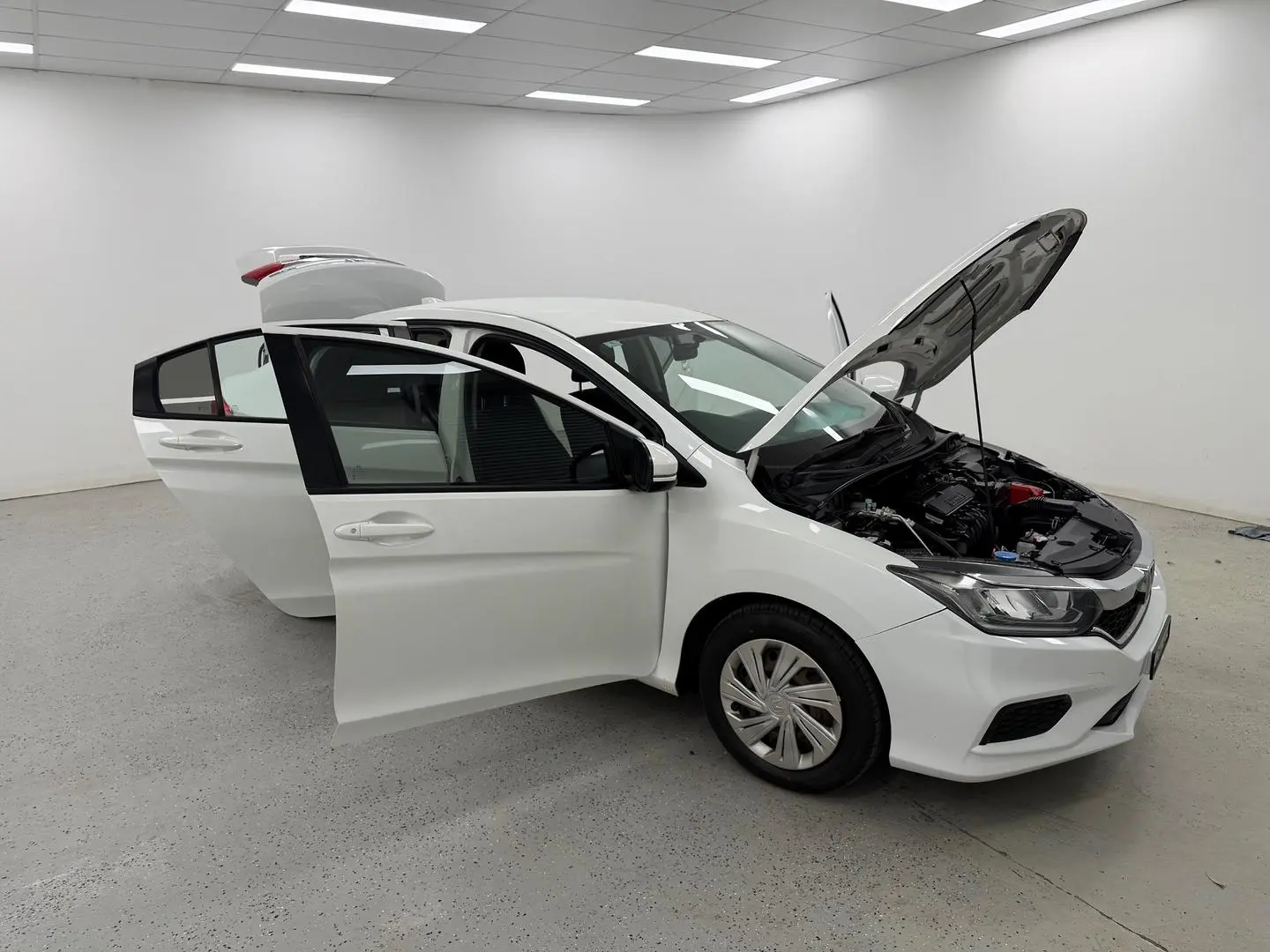 2019 Honda City Gallery Image 8