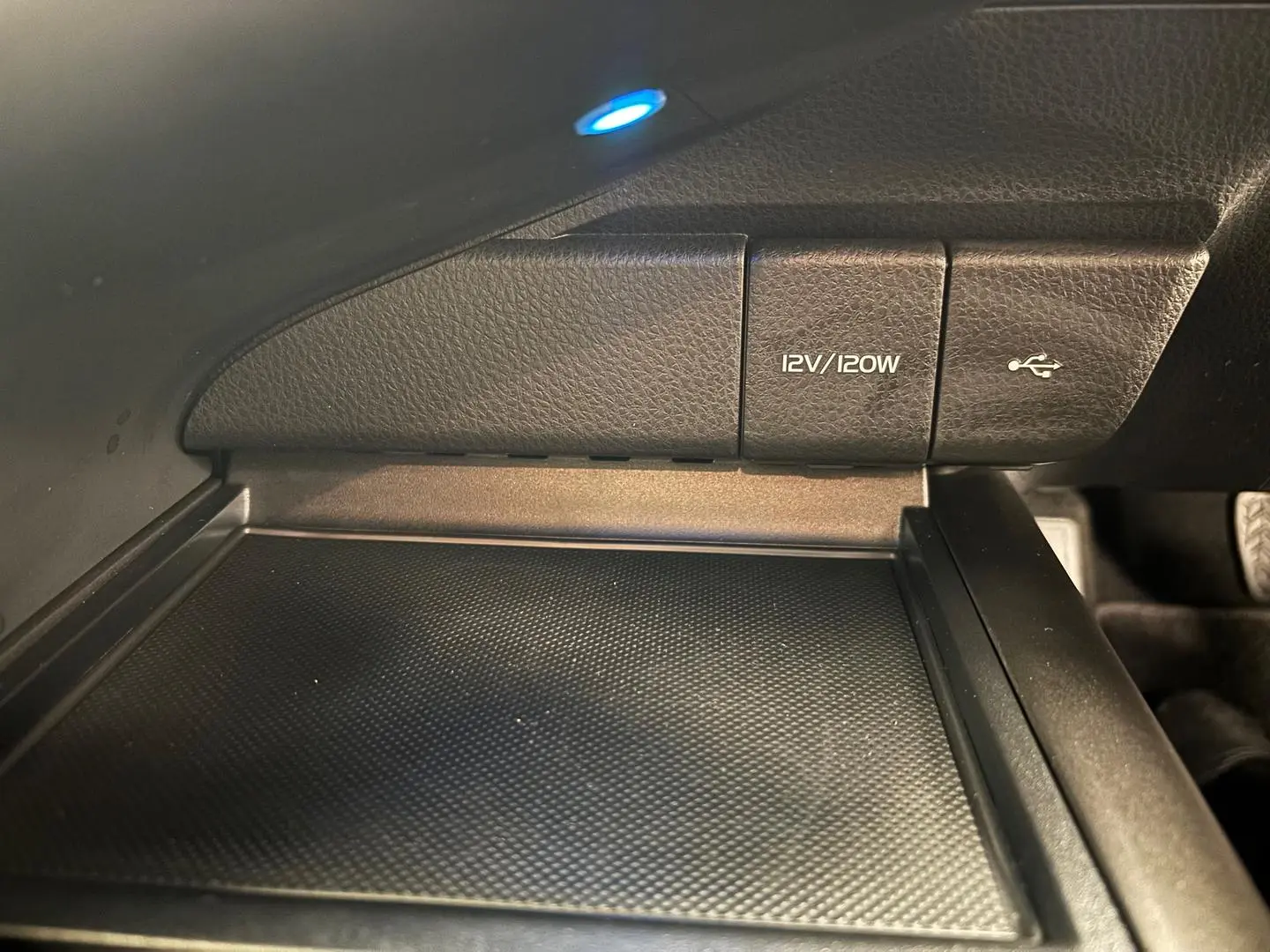 2024 Toyota Camry Gallery Image 31