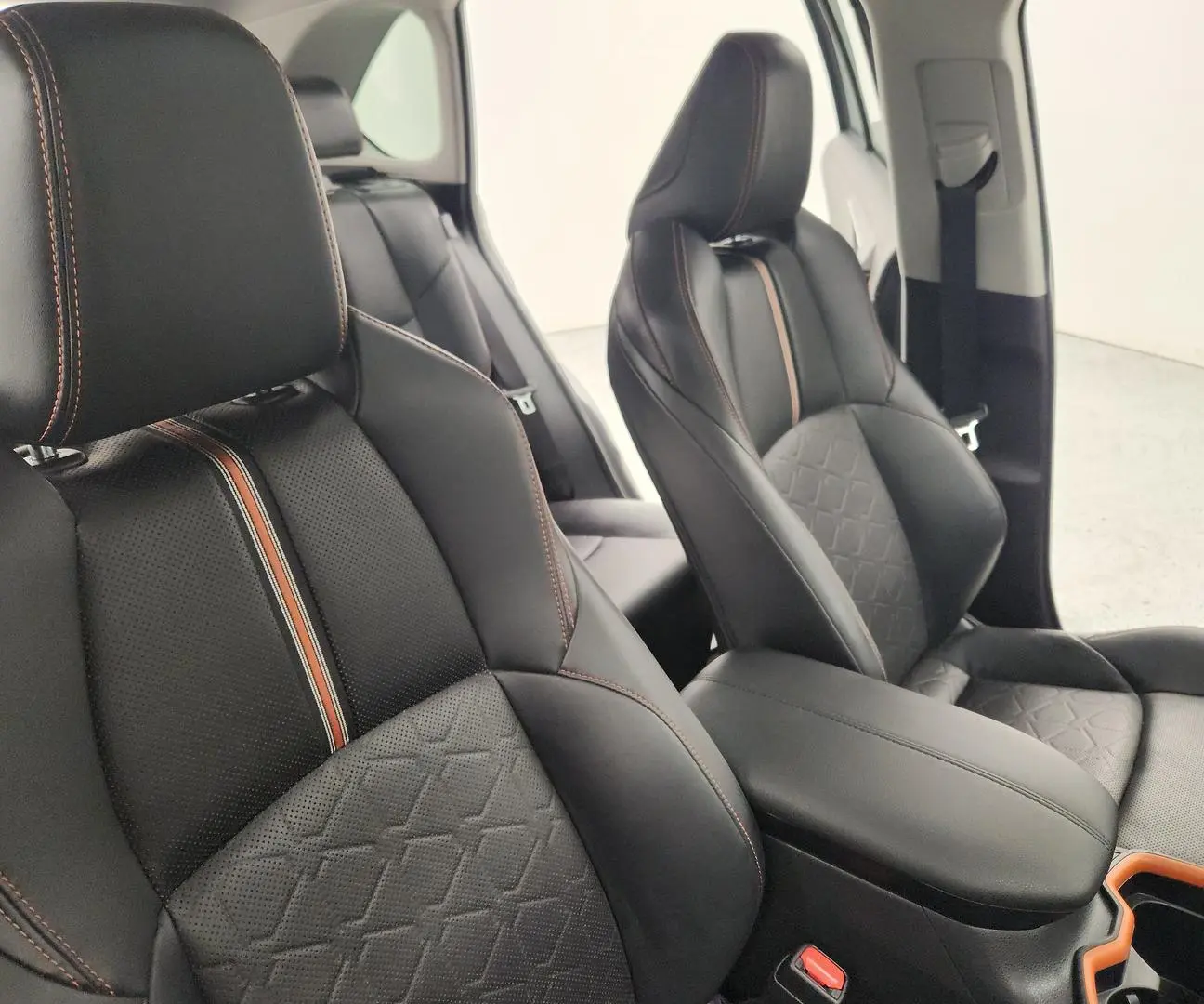 2019 Toyota RAV4 Gallery Image 23