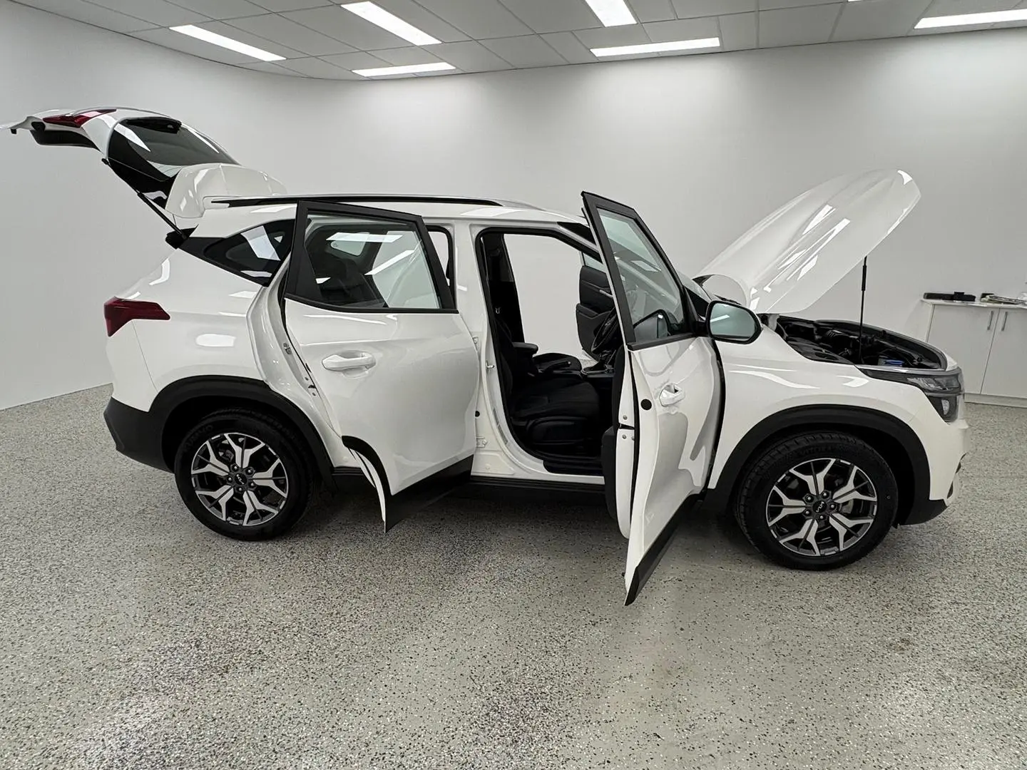 2021 Kia Seltos Gallery Image 10